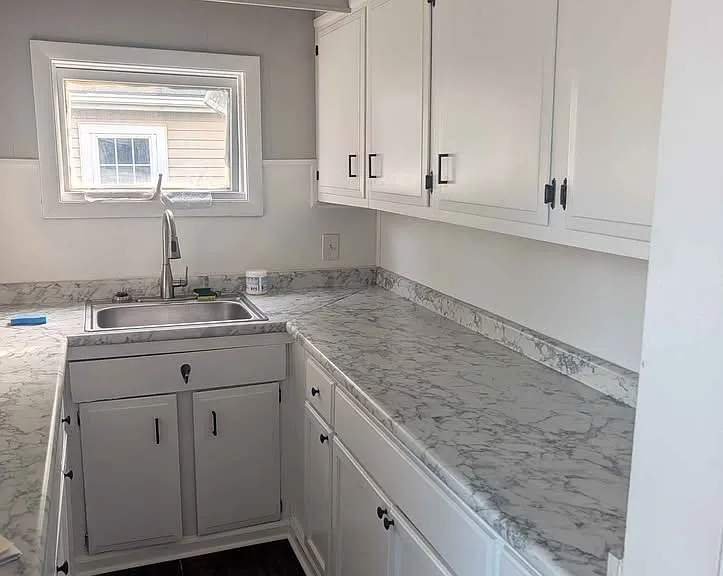 875 Roosevelt Ave #1 — Photo 3