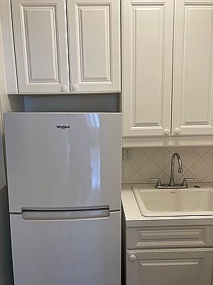 4th image of 1378 1st Ave #2HH