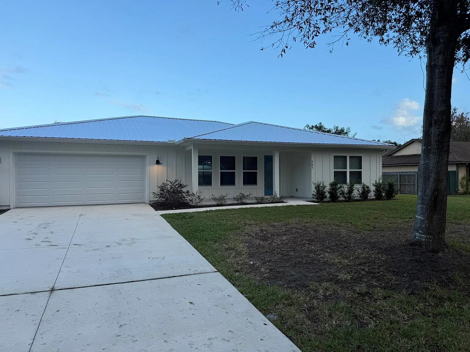4 bed, 1778 sqft, $2,799 — Photo 2