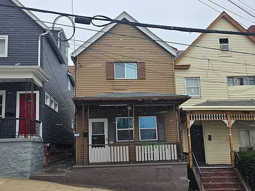 212 Kenmawr Ave Photo 1