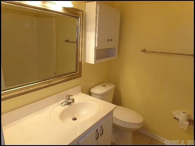 1009 Foxwood Dr — Photo 16