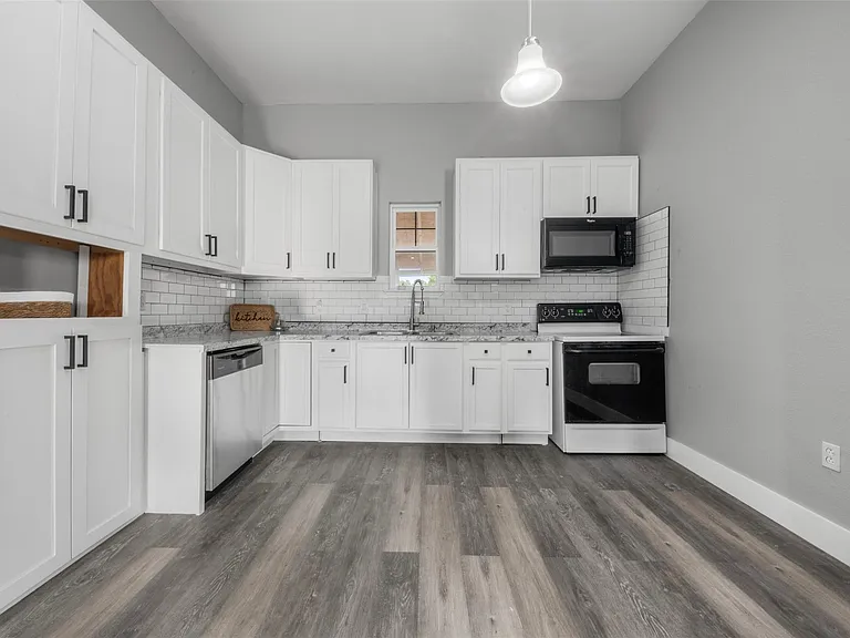 394 Road 5102 #H — Photo 11