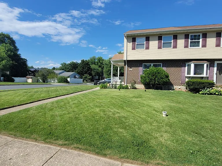 4236 Slater Ave — Photo 16