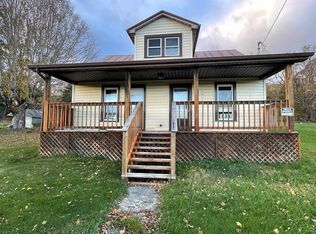 16738 Highlands Pkwy, Whitetop, VA 24292