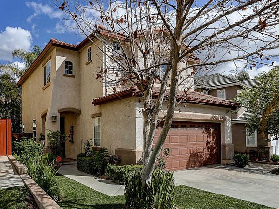 2nd image of 27649 Elkwood Ln