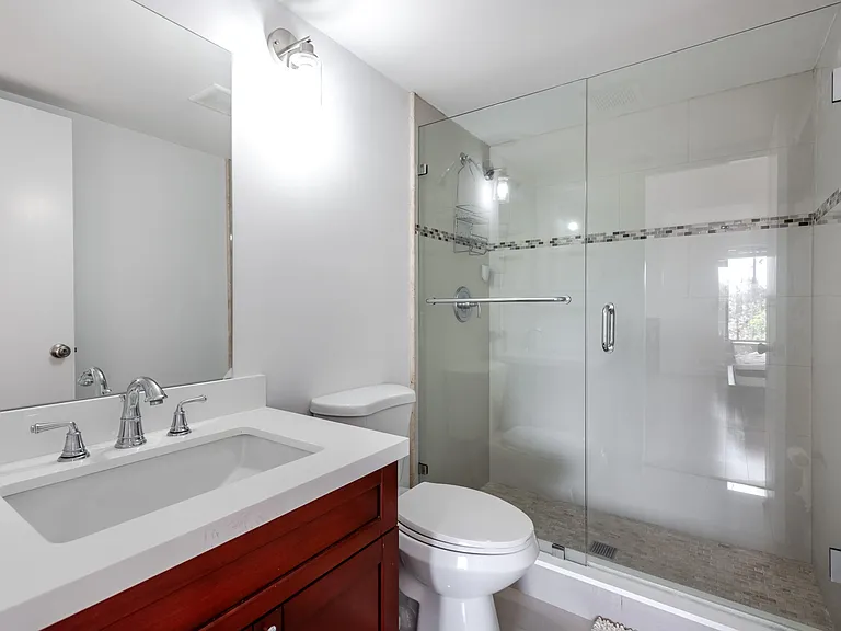 629 Sea Pine Way #D3 — Photo 17