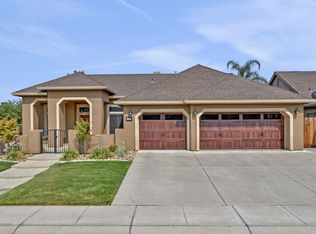 1700 Nutshell Ct, Hughson, CA 95326