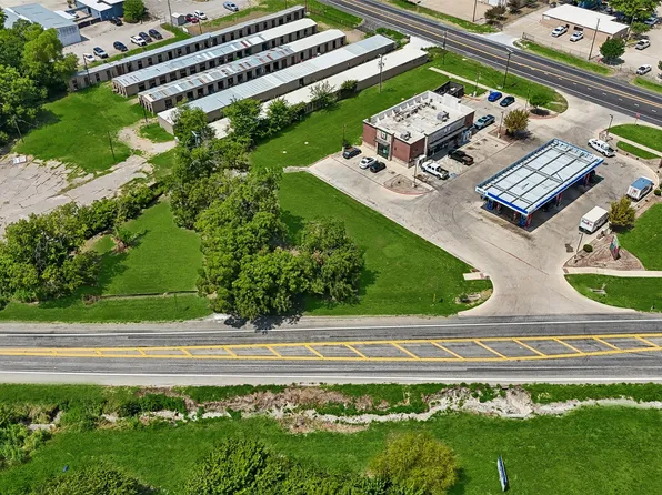 110 Louise Ritter Blvd, Red Oak, TX 75154