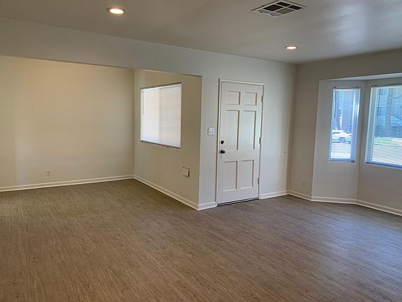 2nd image of 7544 Vassar Ave