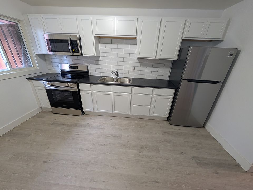 1st image of 105 Pinecrest Dr #2