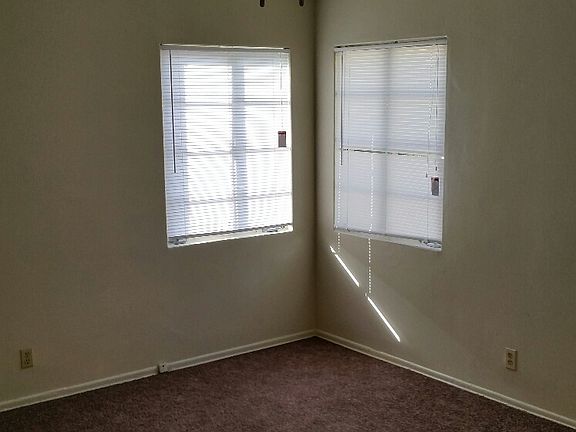 5th image of 651 N Caswell Ave
