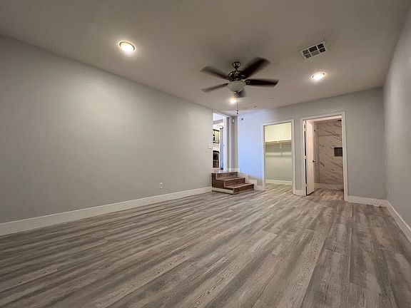 4th image of 1601 Marlin Ave