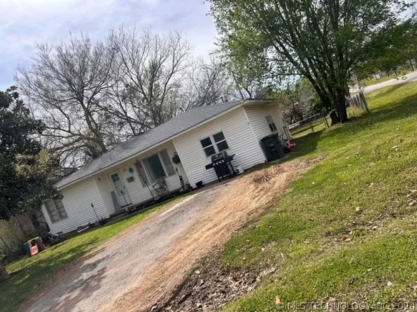 600 S Ash St, Bristow, OK 74010