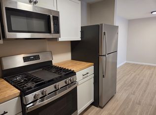 136 Mammoth Rd APT 25, Hooksett, NH 03106