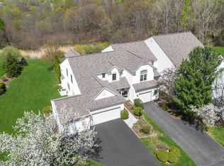 19 Empire Circle, East Greenbush, NY 12144