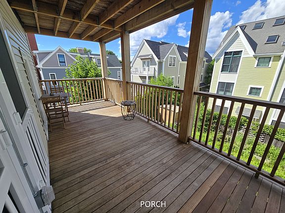4th image of 257 Highland Ave APT 2