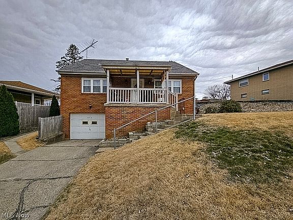 2nd image of 244 Stardust Dr
