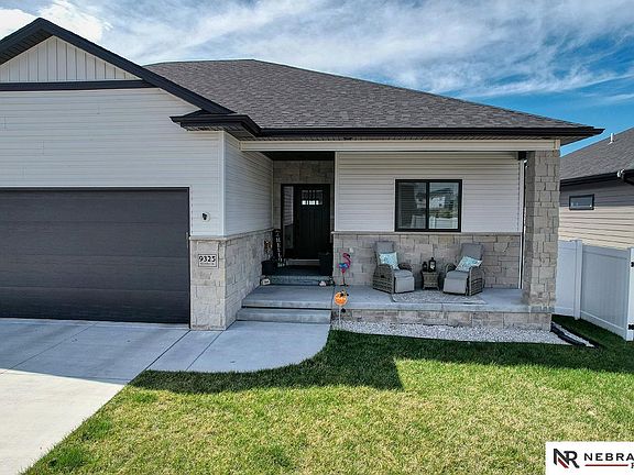3rd image of 9325 Brienna Dr