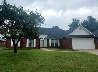 1205 N Mallard Ln, Rogers, AR 72756