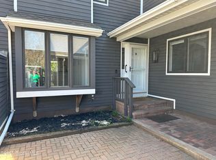 8 Saratoga Cir, Saratoga springs, NY 12866
