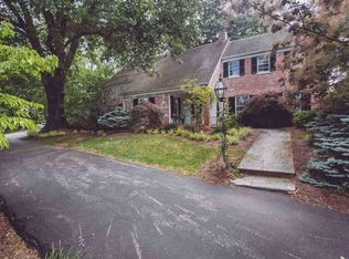 215 Overlook Rd, Staunton, VA 24401