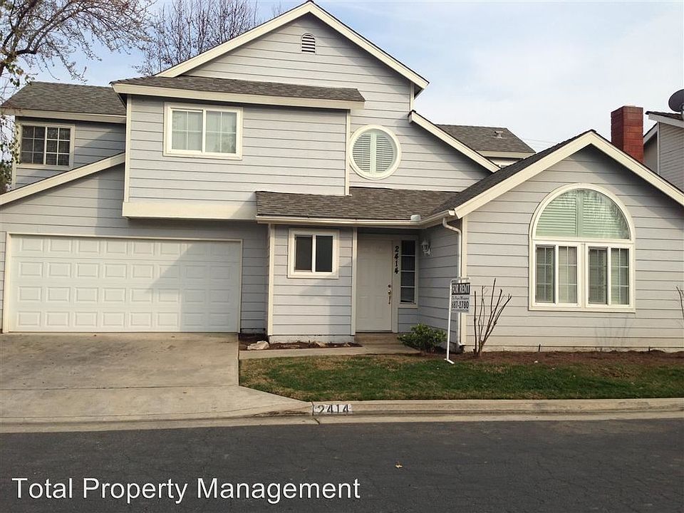 2414 N Clark St, Visalia, CA 93292 Zillow