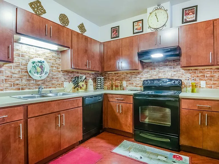1948 W Mitchell St #1948 — Photo 9