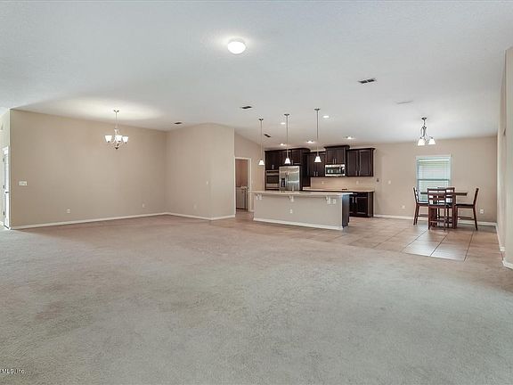 Dining Area/Family Room/Eat-in Kitchen