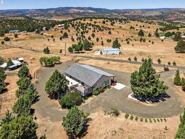 59591 High Ridge Ln, John Day, OR 97845