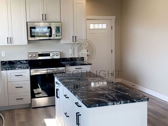 2nd image of 2226 Berryman Loop