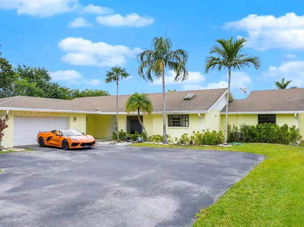 11861 NW 11th St, Plantation, FL 33323
