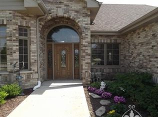 1985 Edgeview Dr, New Lenox, IL 60451
