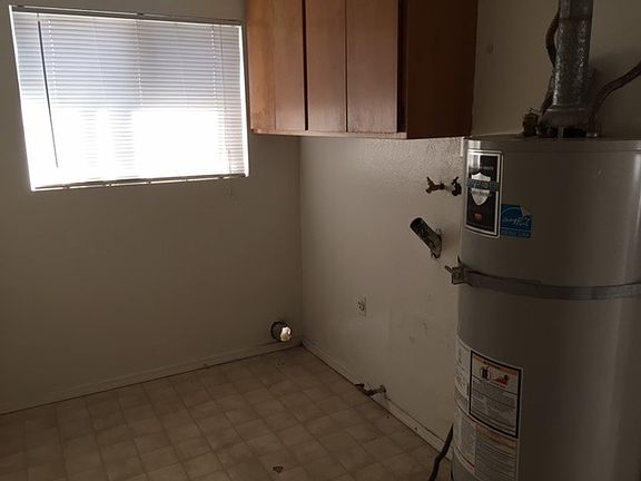 5th image of 7468 Church St #B