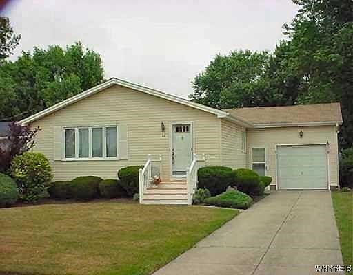 1st image of 48 Hollybrook Dr