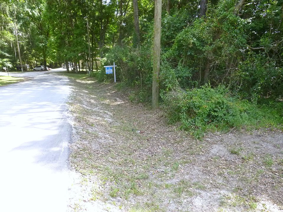 1st image of 23111 Fitzhugh Ave
