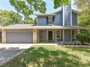 8402 Hanbridge Ln, Austin, TX 78736
