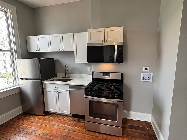 1132 Banklick St #4 — Photo 3