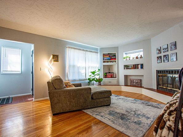6518 Sprague St, Omaha, NE 68104