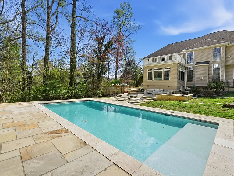 3515 Devon Dr — Photo 25