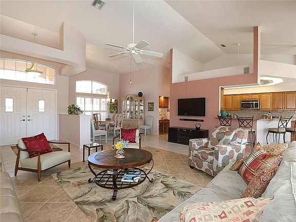 3rd image of 3600 Darin Dr
