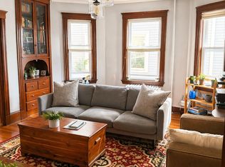24 Forest Hills St #2, Boston, MA 02130