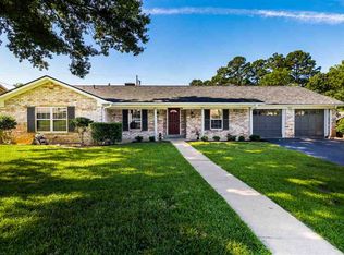 606 Sheffield Dr, Longview, TX 75605