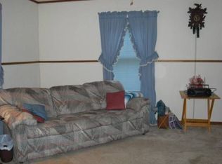 315 Houston St, Winfield, KS 67156
