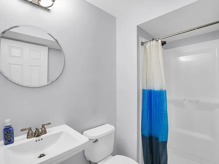 2321 Blanche Ln — Photo 25