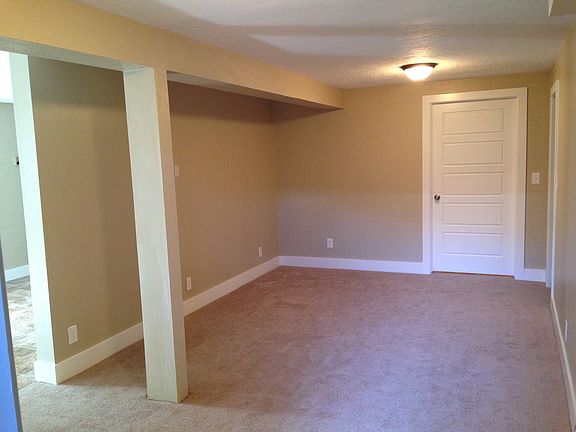 2nd image of 1196 W Greasewood Dr