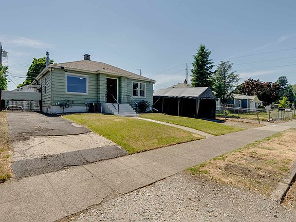 3rd image of 1418 E Rich Ave
