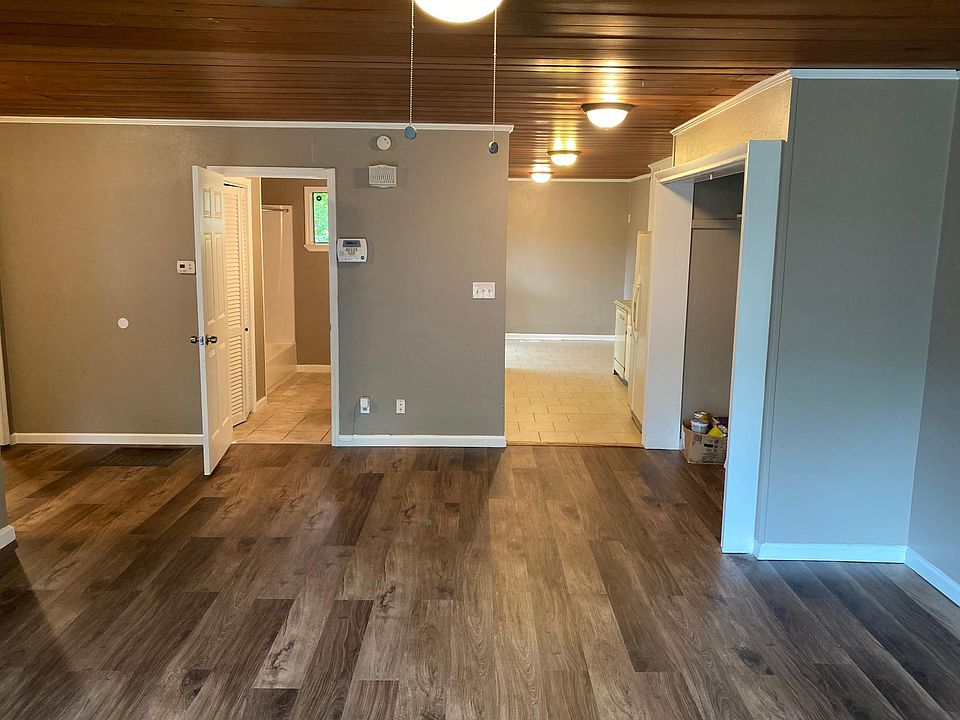 1st image of 332 Paden Ln #A