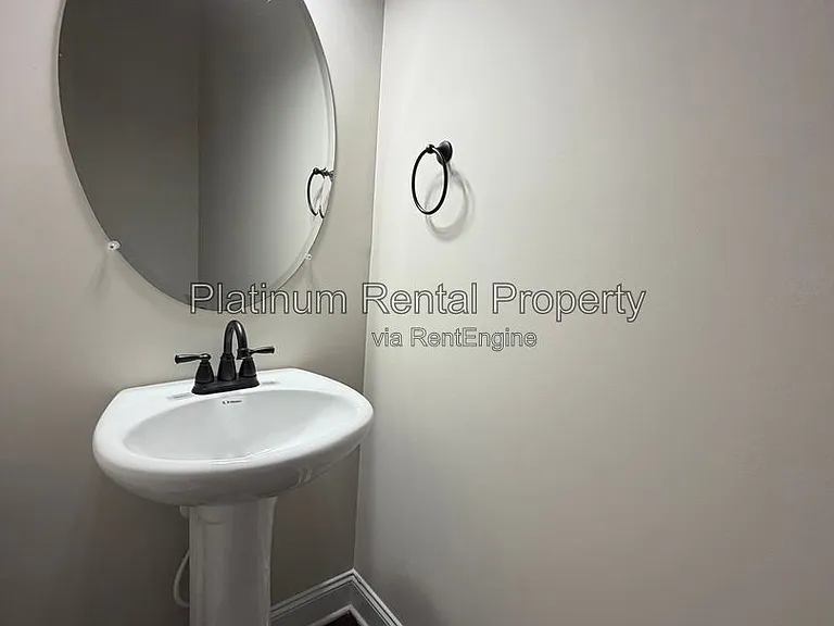 5075 Rialto Way — Photo 16