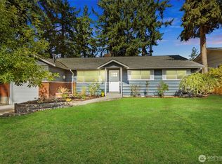 102 N 184th St, Seattle, WA