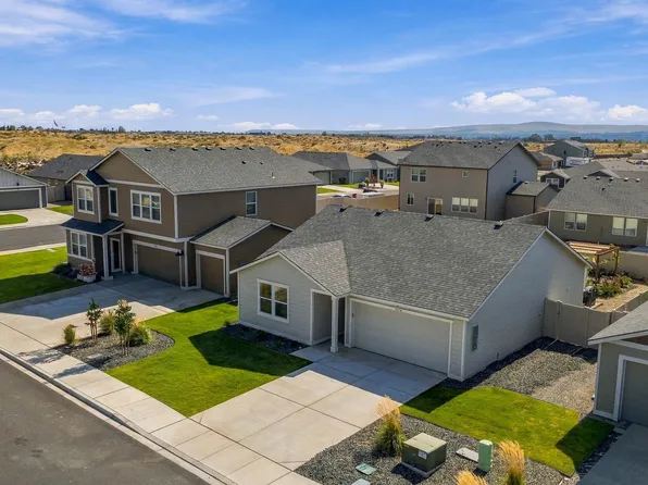 11216 Nottingham Dr, Pasco, WA 99301